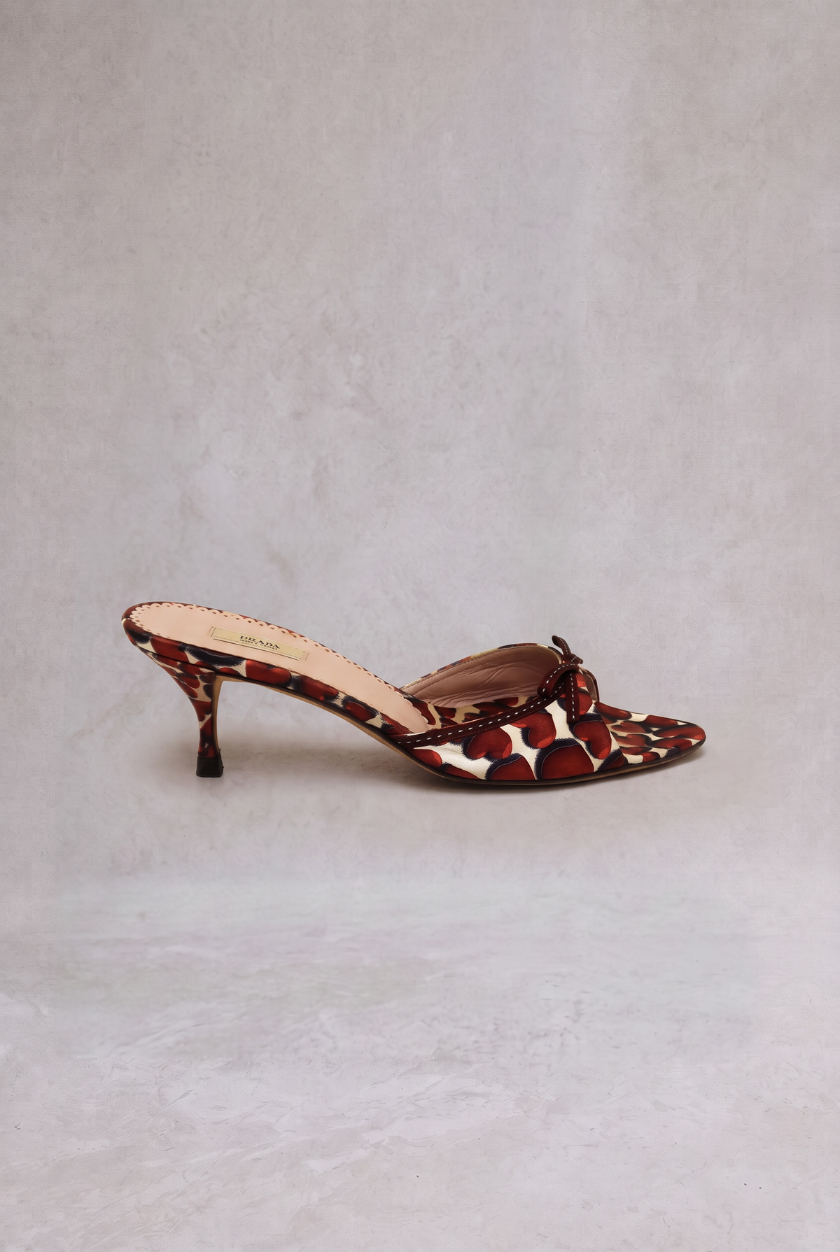 prada 2000s heart bow heels
