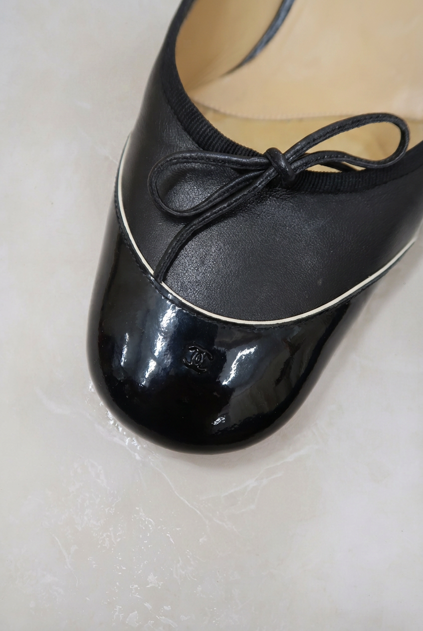 chanel 2000s black bow heels