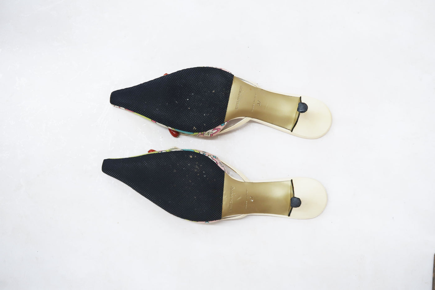 emilio pucci 2000s green kitten heels