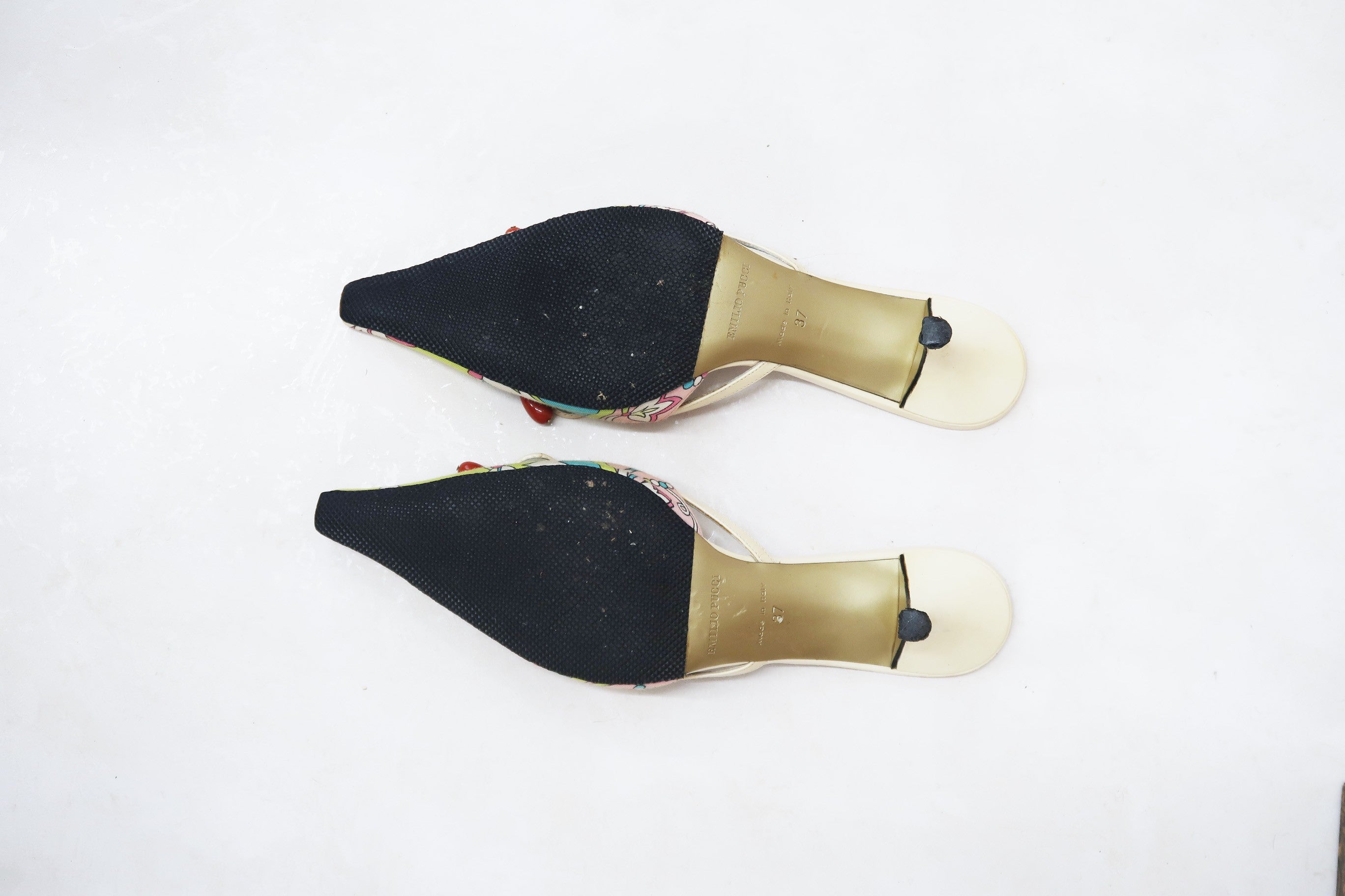 emilio pucci 2000s green kitten heels