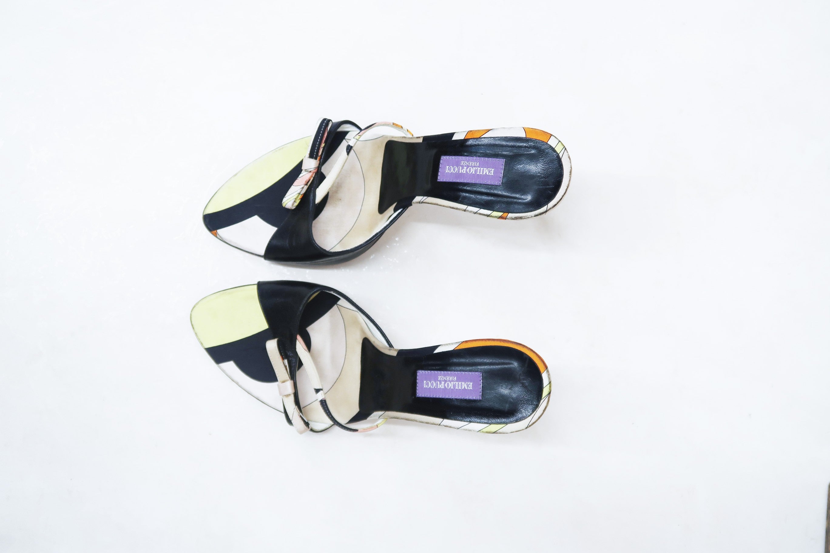 emilio pucci 2000s rhinestone bow heels