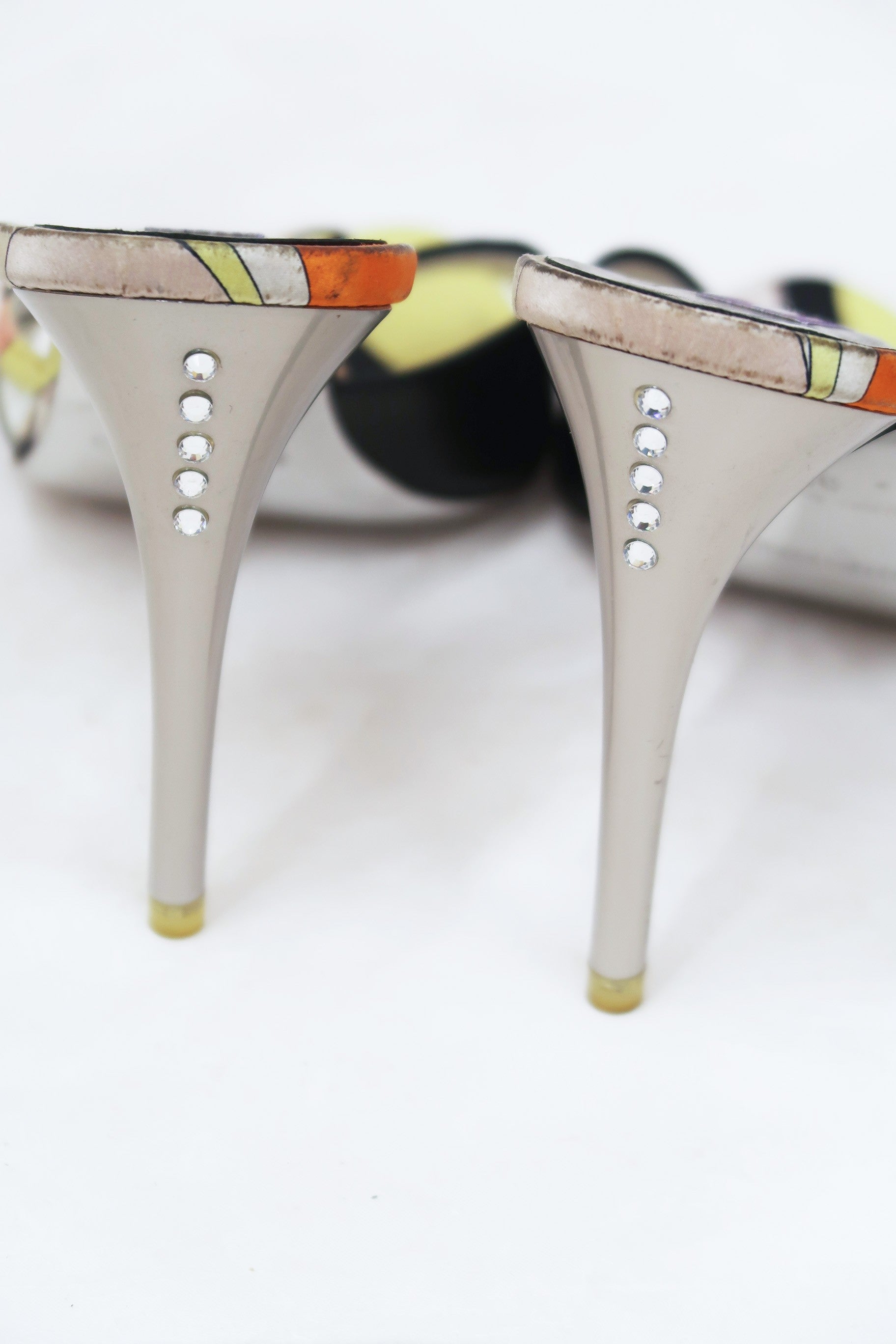 emilio pucci 2000s rhinestone bow heels