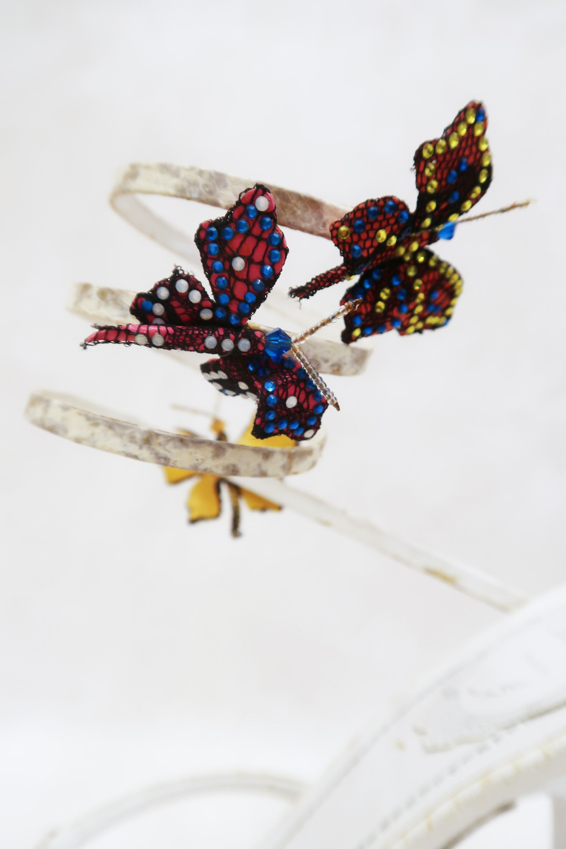 rene caovilla vintage butterfly crystal embellished snakeskin sandals